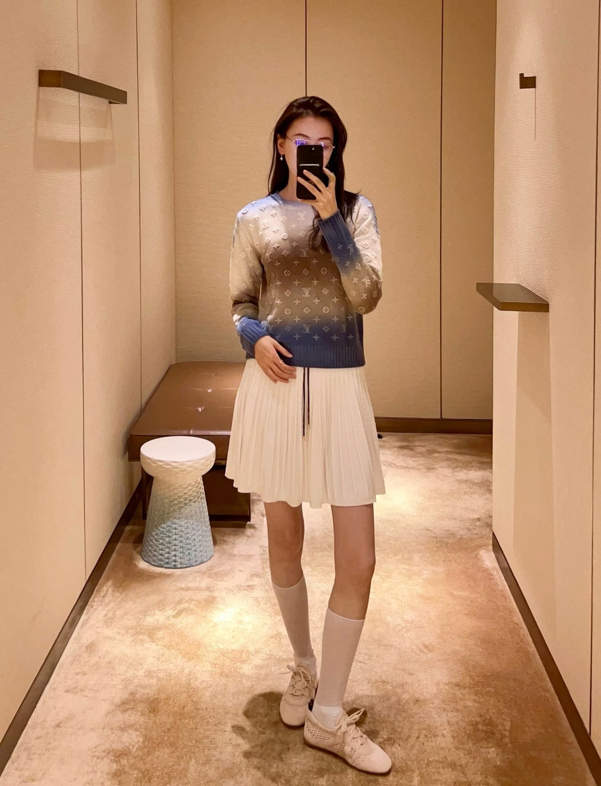 루이비통 3D 모노그램 타이다이 풀오버 니트