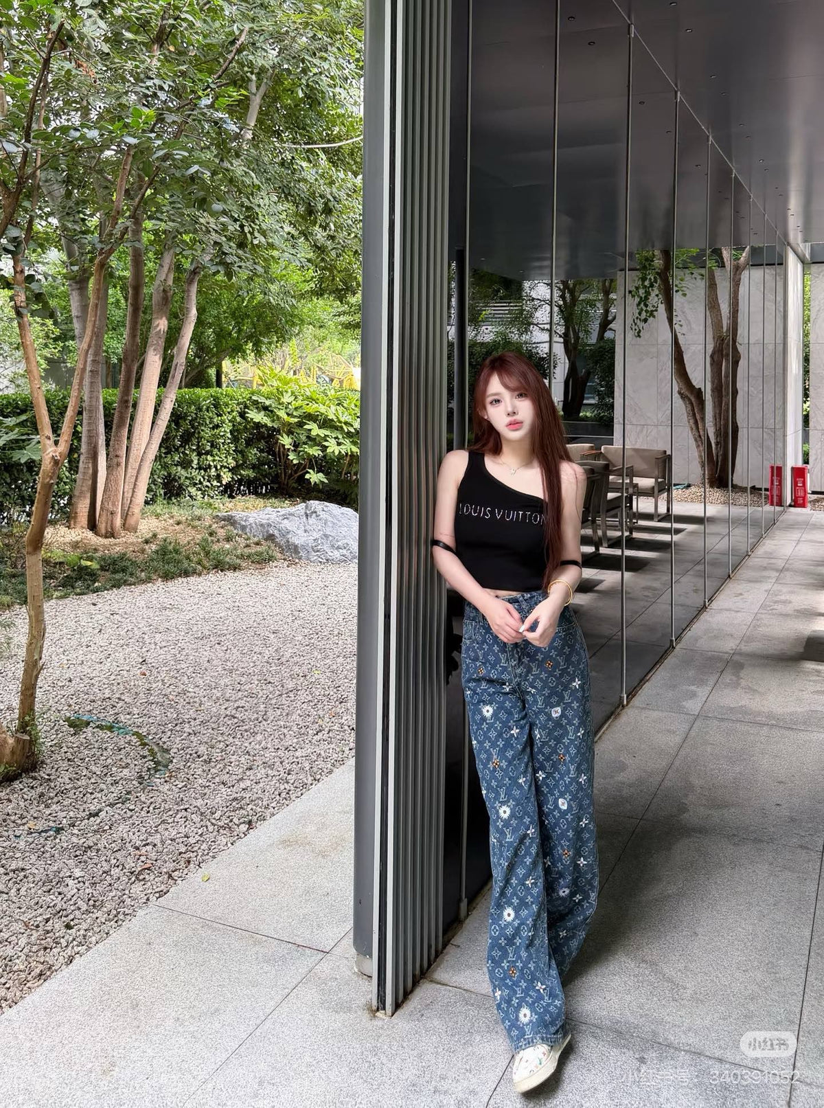 루이비통 모노그램 엠브로이더드 데님 팬츠