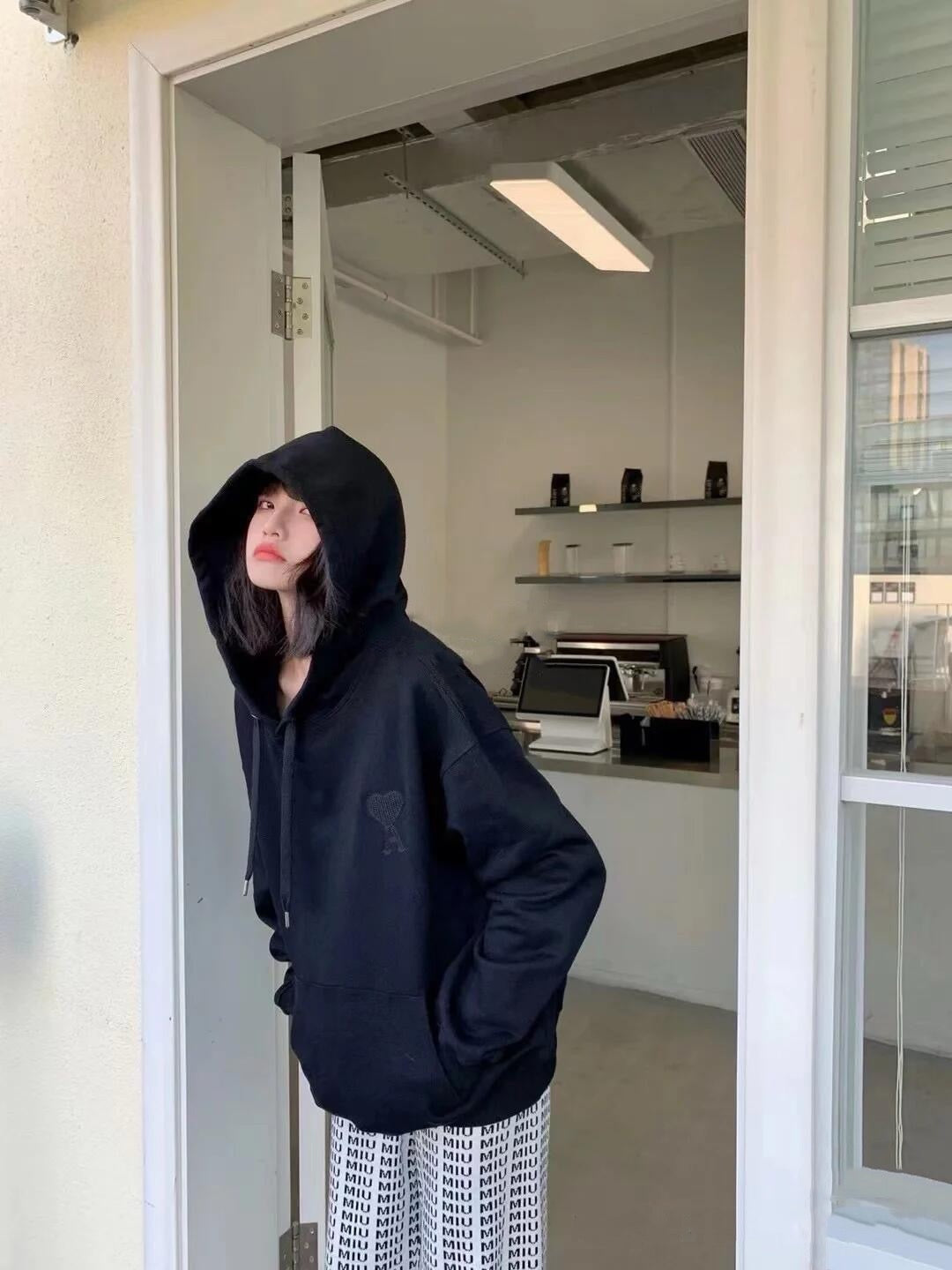 아미 톤온톤 하트 로고 후드