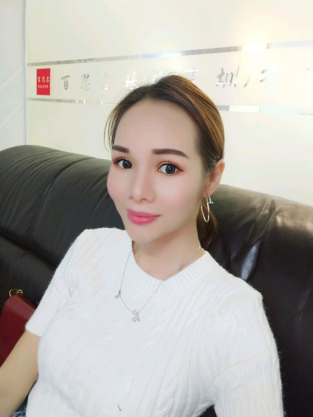 까르띠에 저스트 앵끌루 후프 이어링 라지