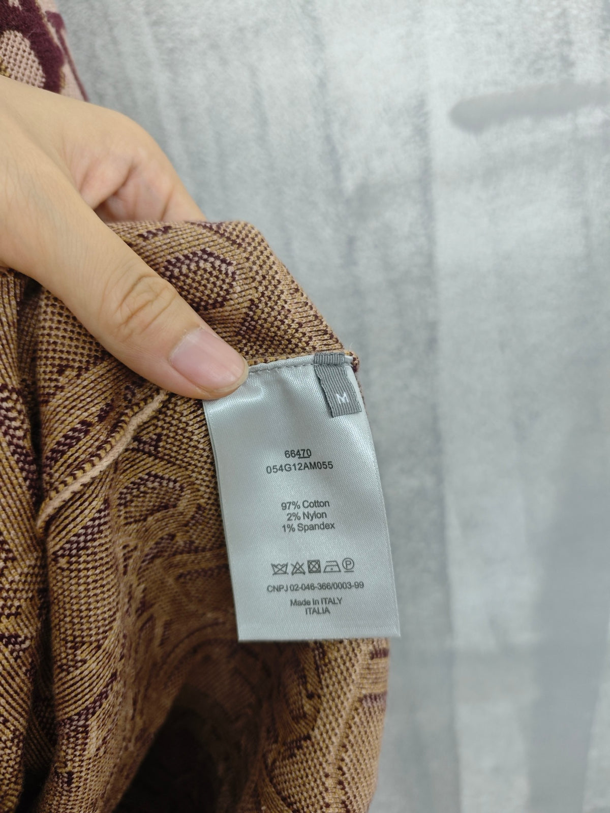디올 오블리크 스웨터