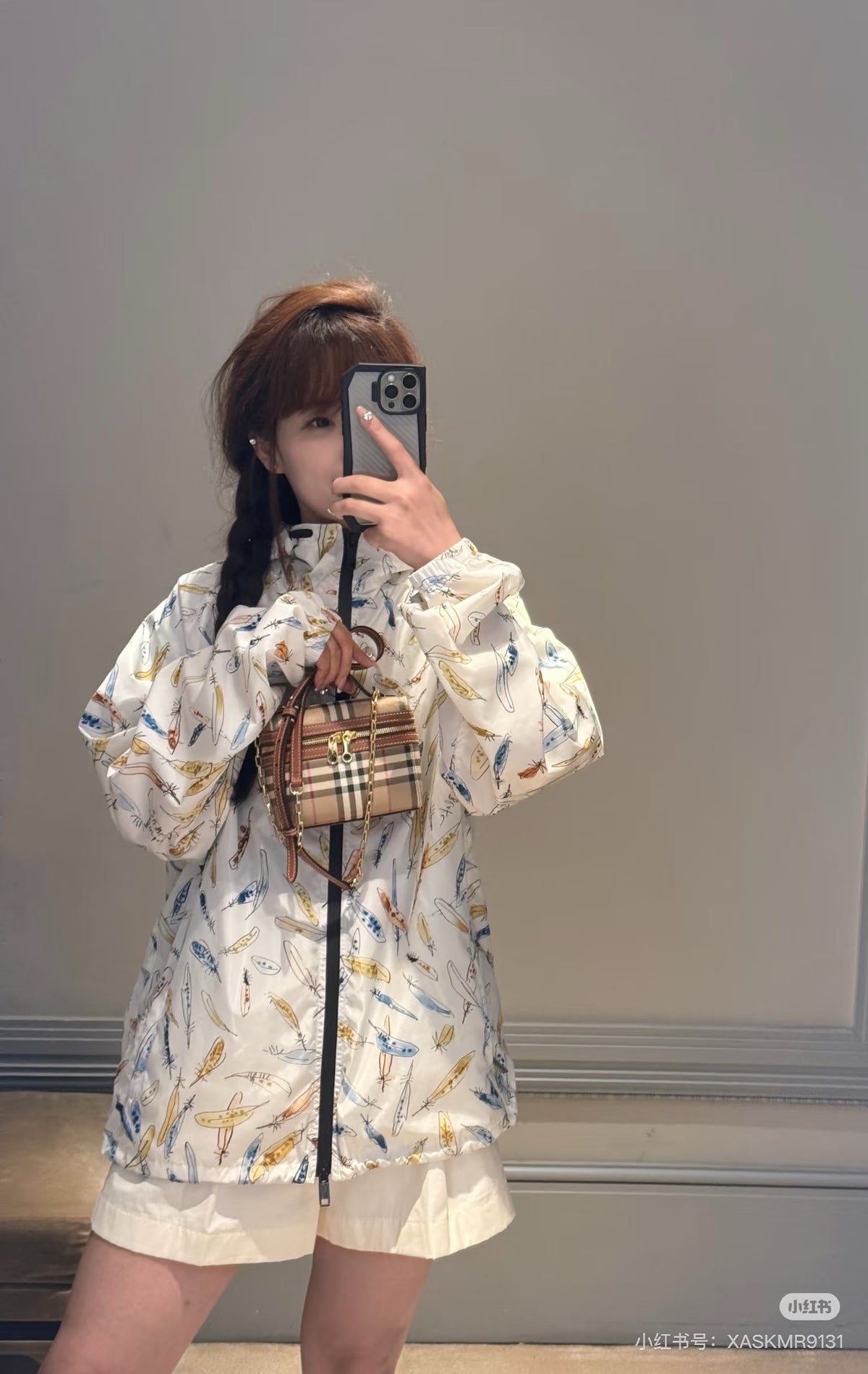 버버리 페더 프린트 나일론 클랩튼 후드 자켓