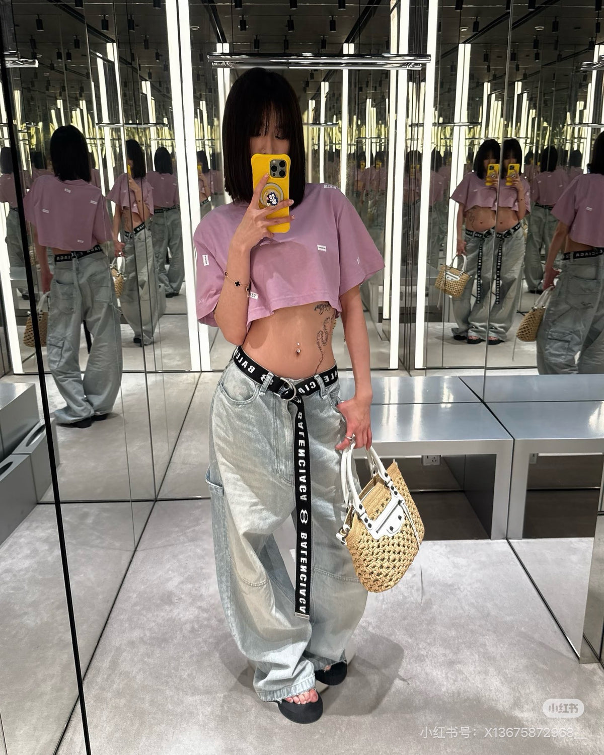 발렌시아가 배기 데님 팬츠