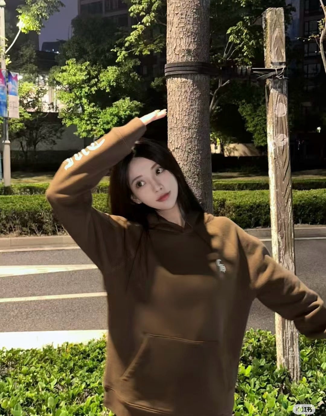 크롬하츠 자수 후드티