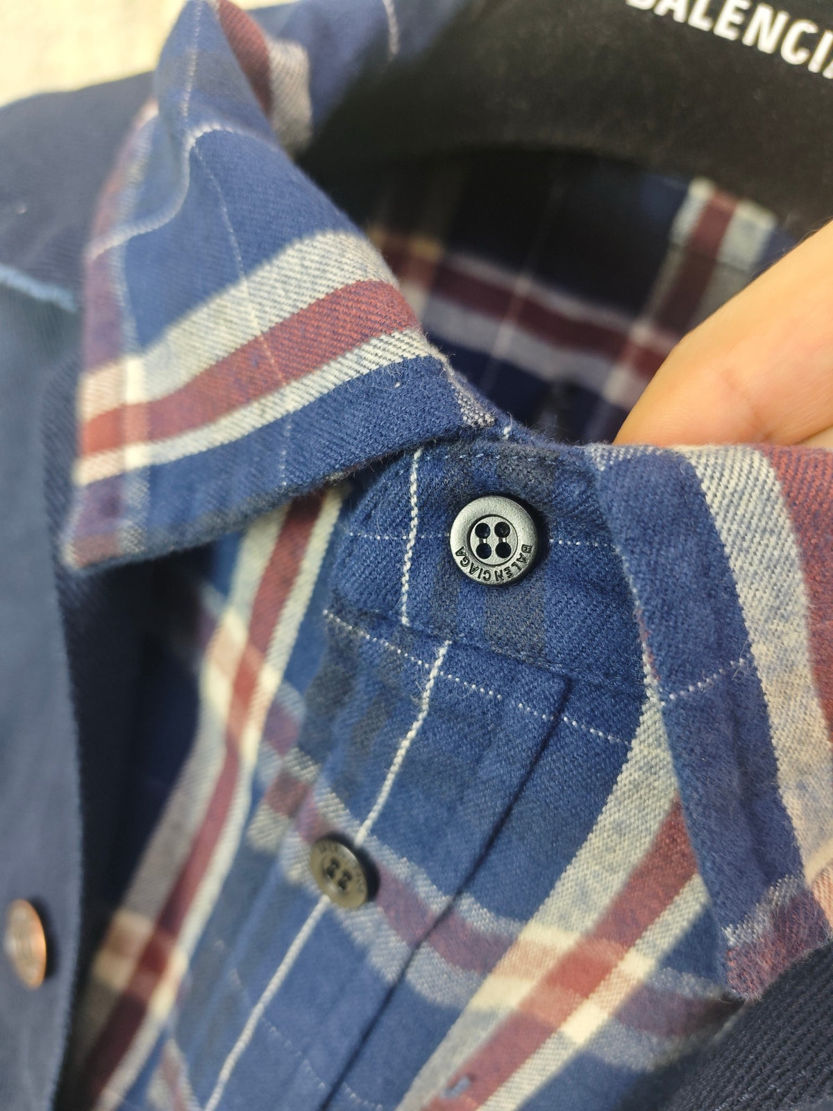 발렌시아가 블루 셔츠 레이어드 자켓