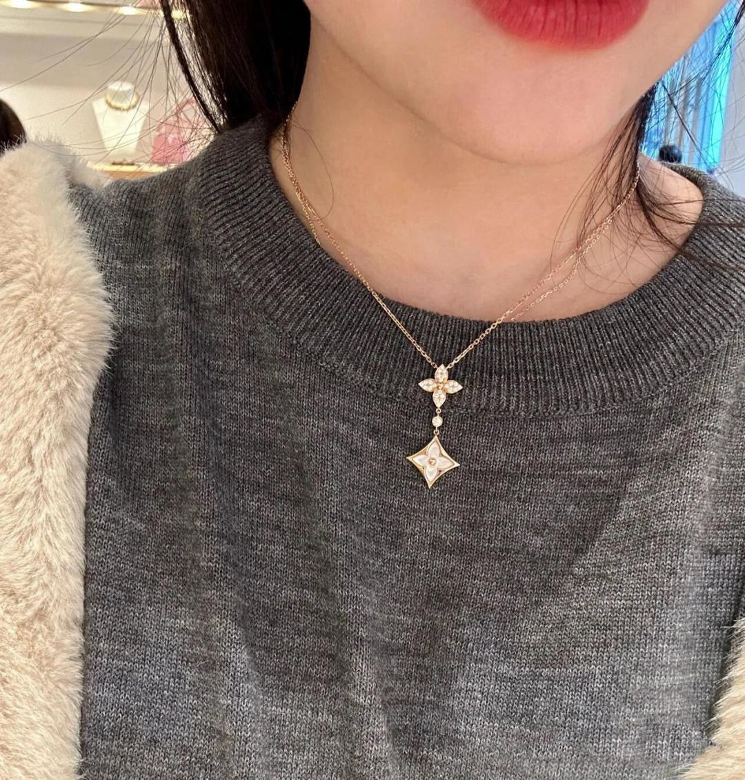 루이비통 컬러 블라썸 더블 스타 펜던트 네크리스