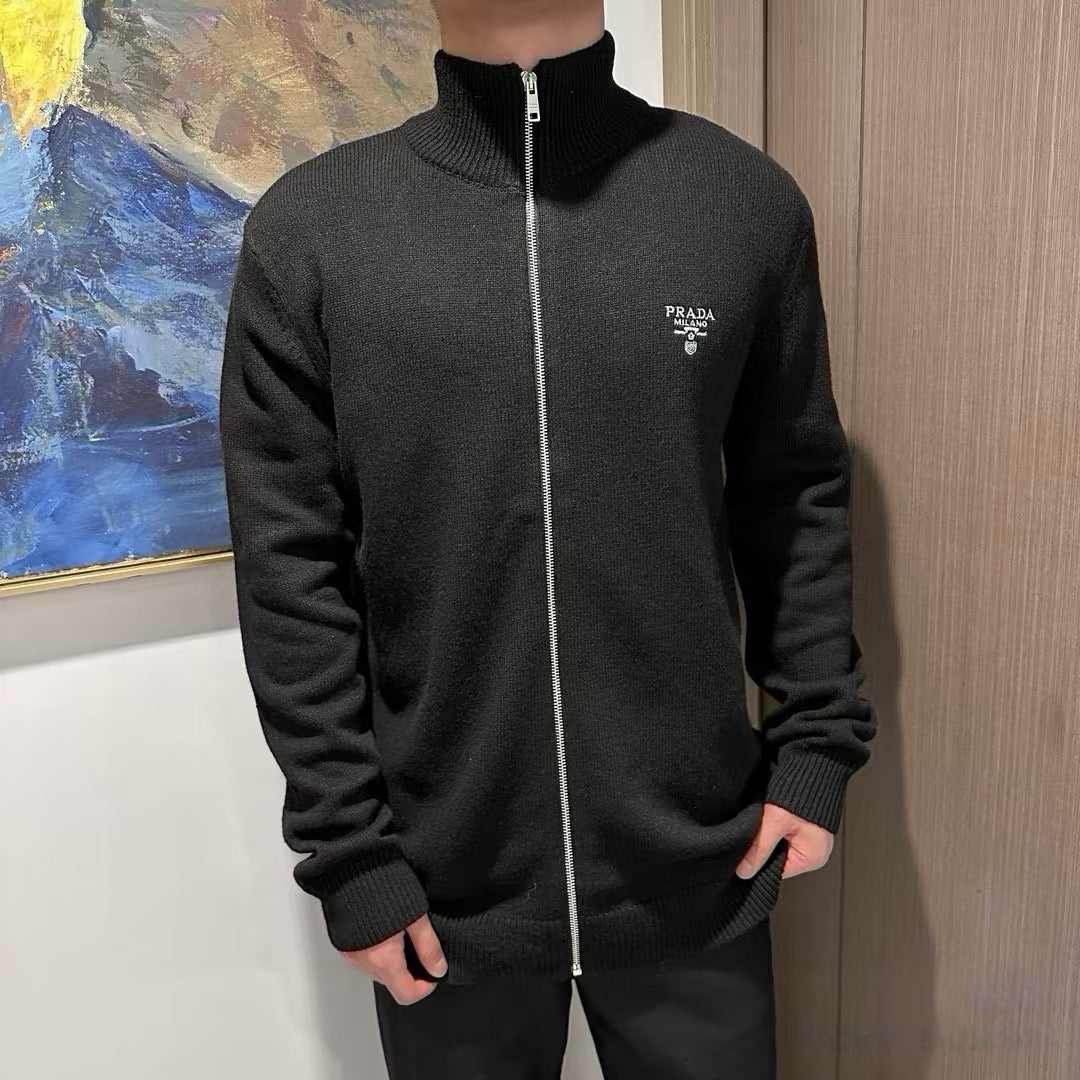 프라다 자수 로고 캐시미어 가디건