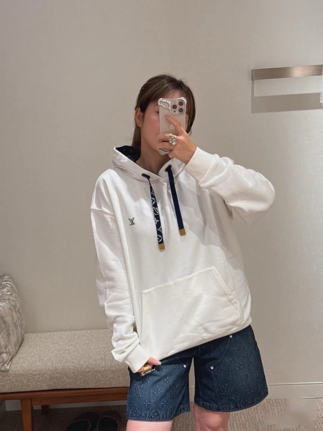 루이비통 스트링 포인트 후드