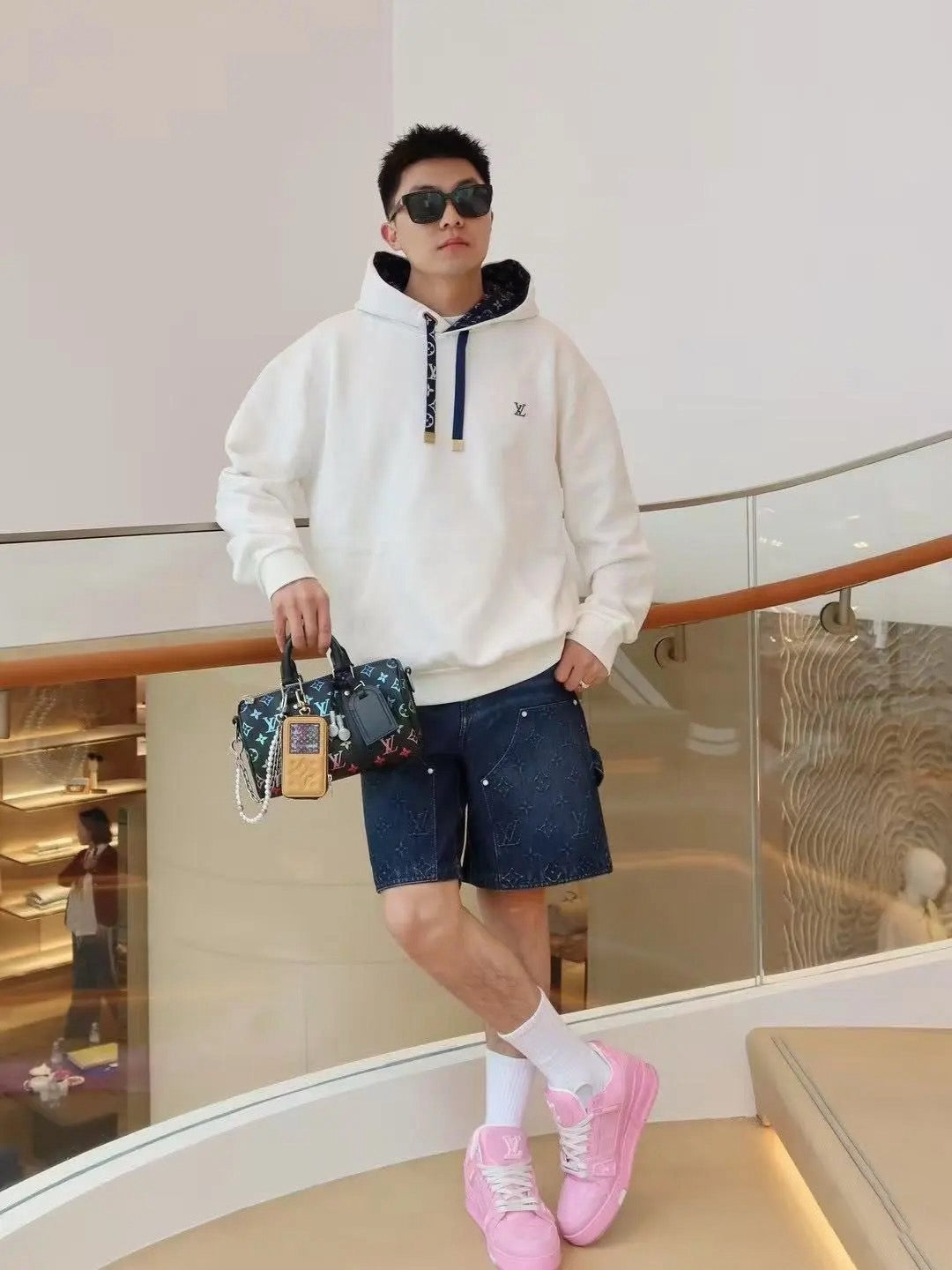 루이비통 스트링 포인트 후드