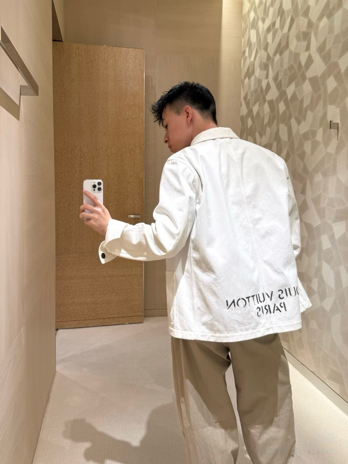 루이비통 에키프 워크웨어 자켓