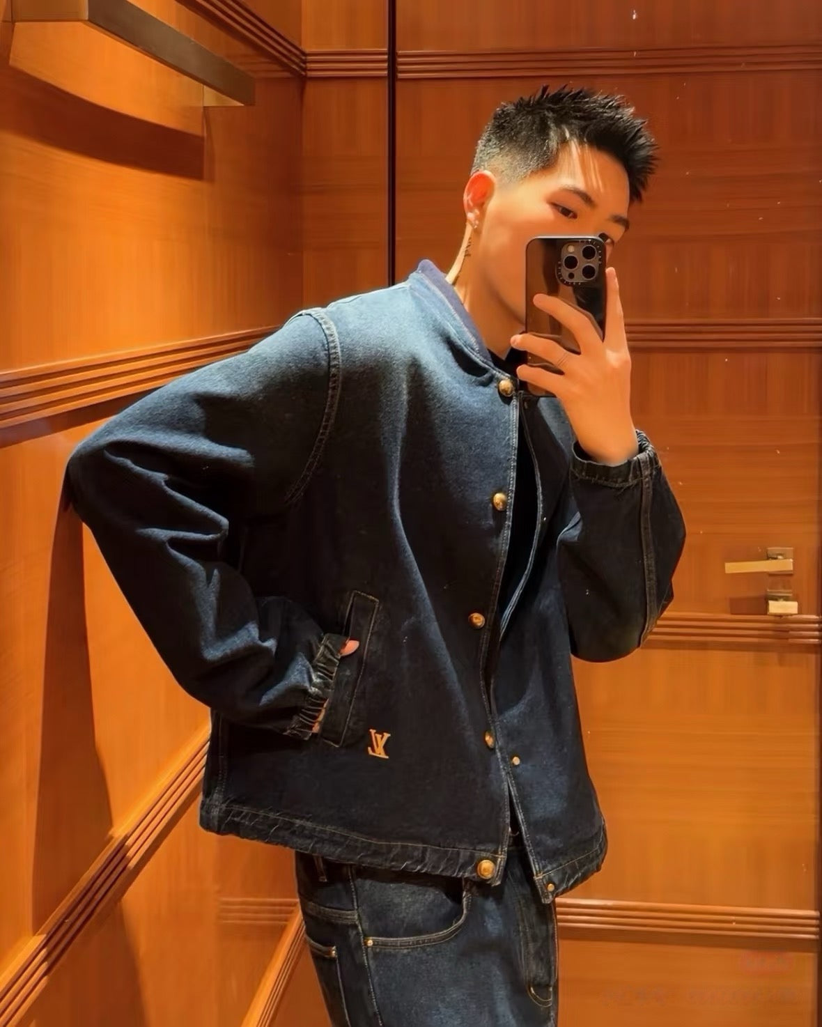 루이비통 데님 코치 자켓
