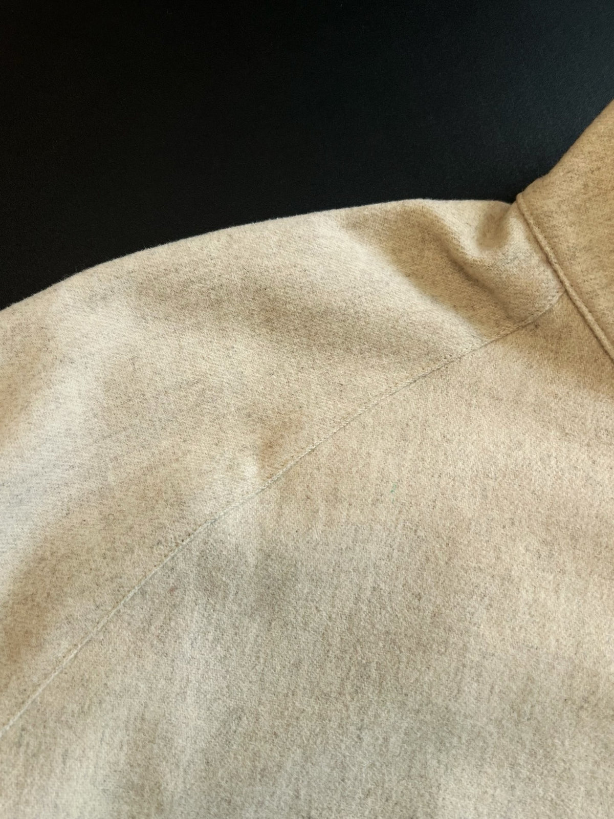 로에베 울 집업 자켓