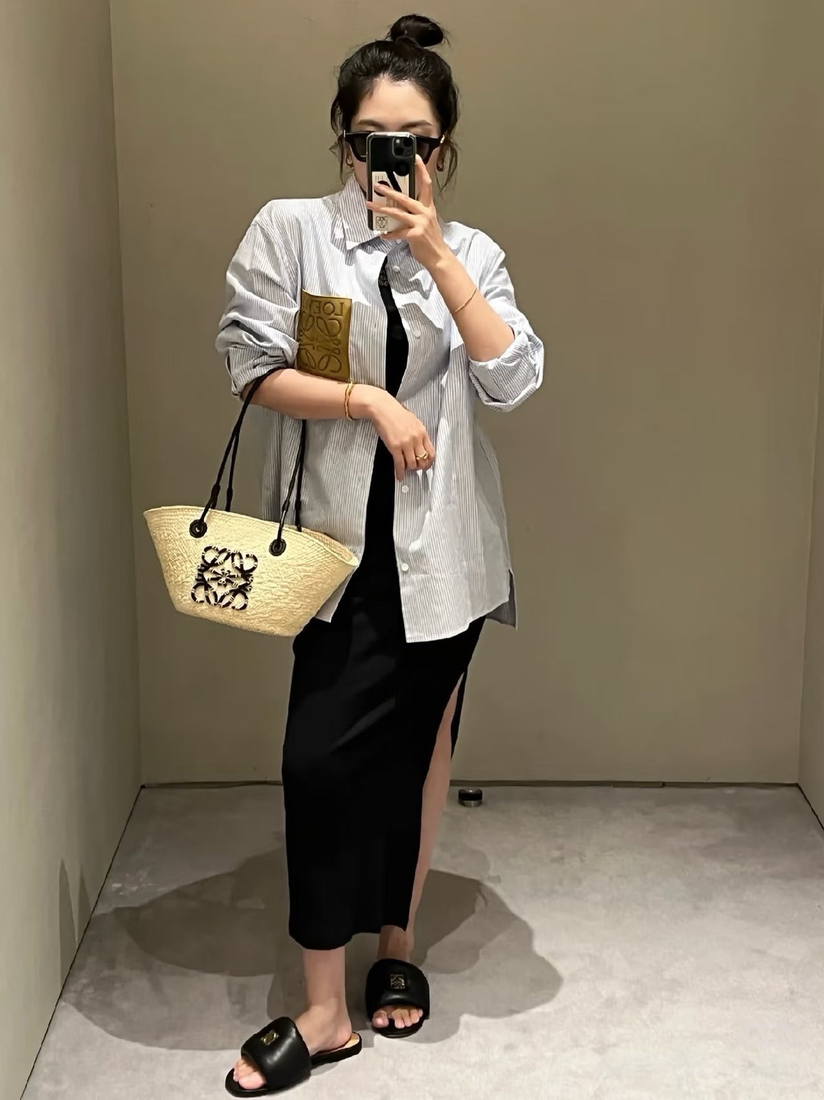 로에베 아나그램 패치 셔츠