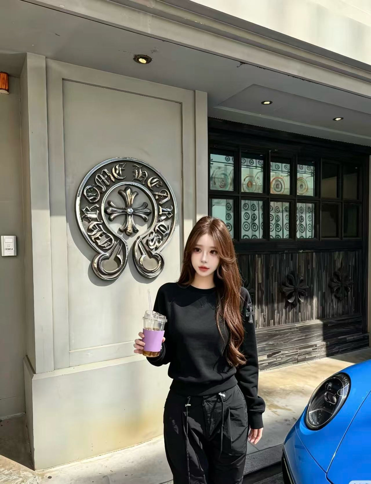 크롬하츠 레더 패치 맨투맨