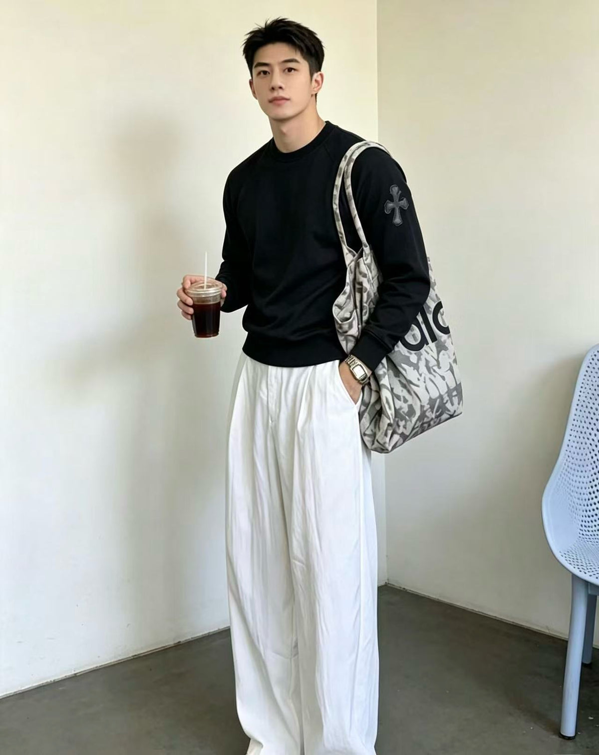 크롬하츠 레더 패치 맨투맨