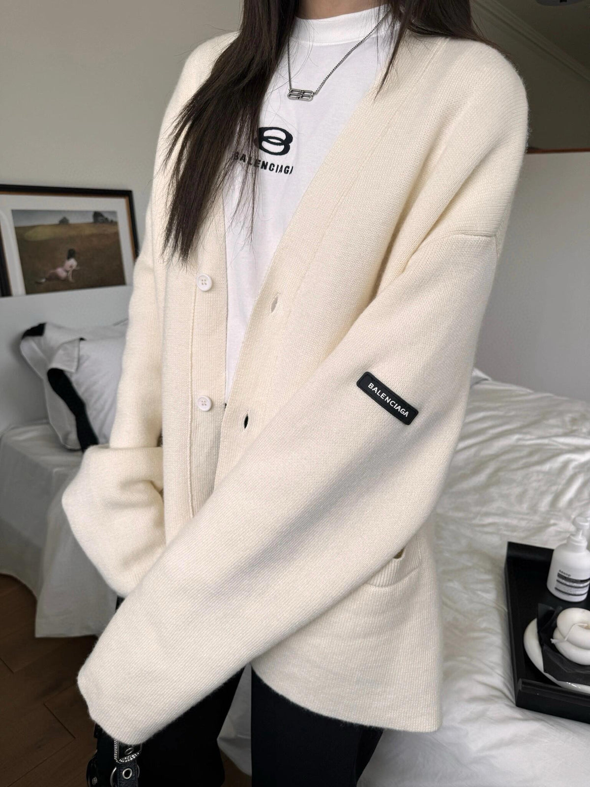 발렌시아가 울 블렌드 가디건