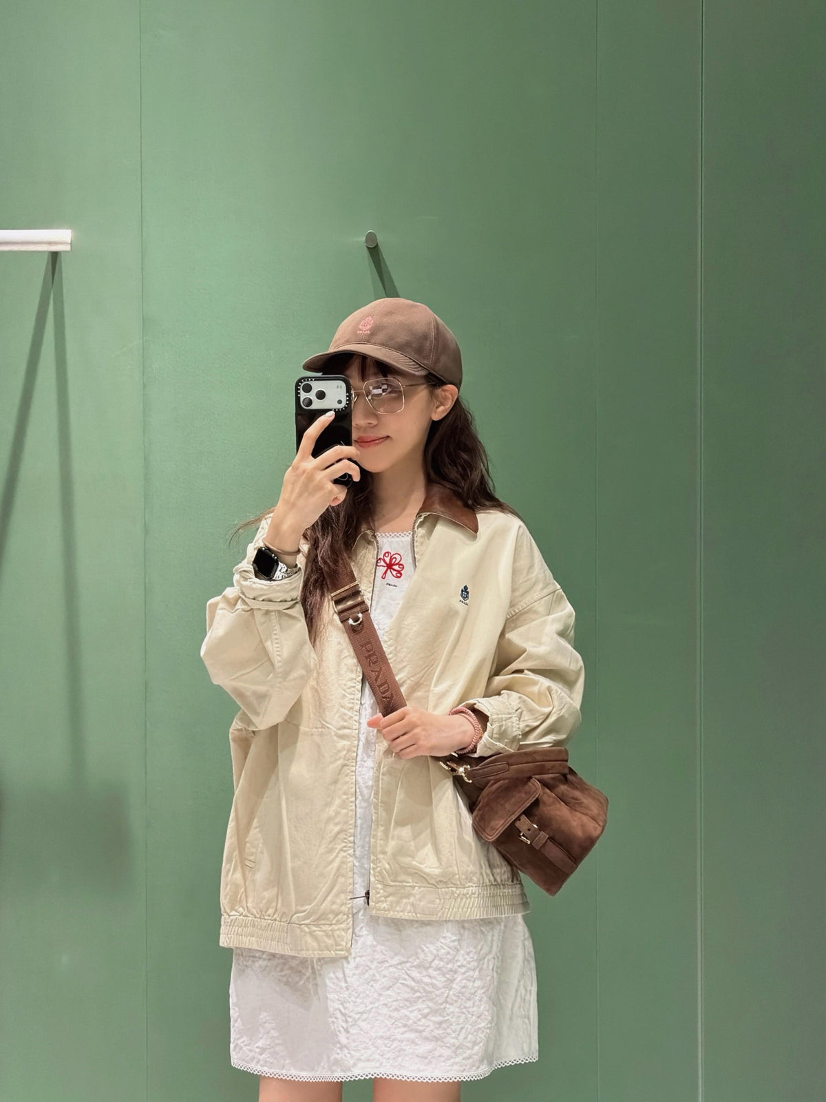 프라다 가죽 디테일 자켓