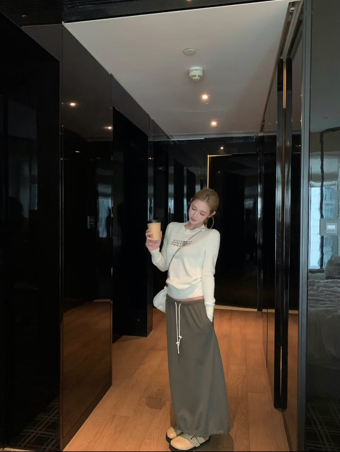 메종 마르지엘라 뉴메릭 크루넥 니트