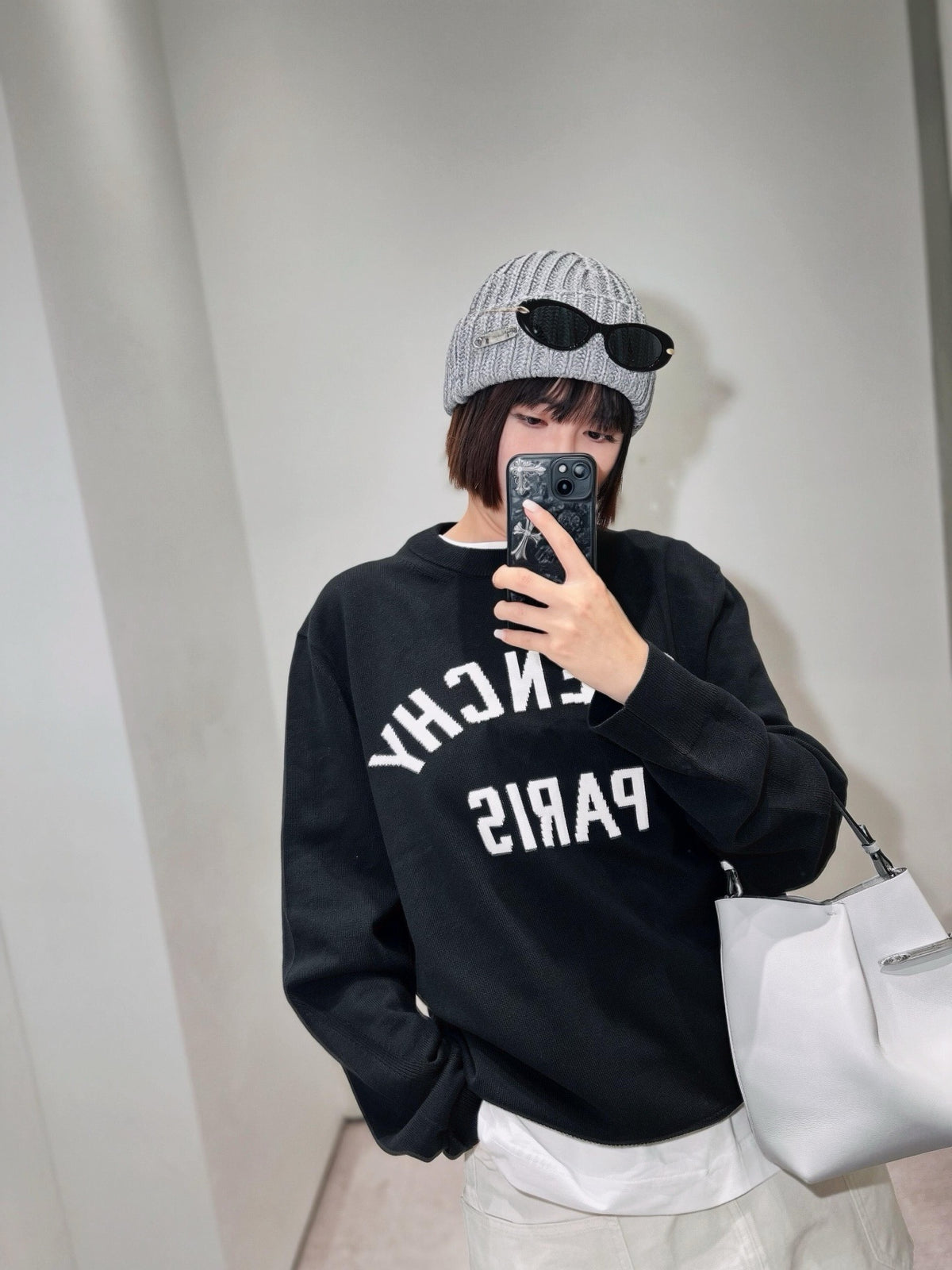 지방시 쿠튀르 심 니트 스웨터 (파리 디테일)