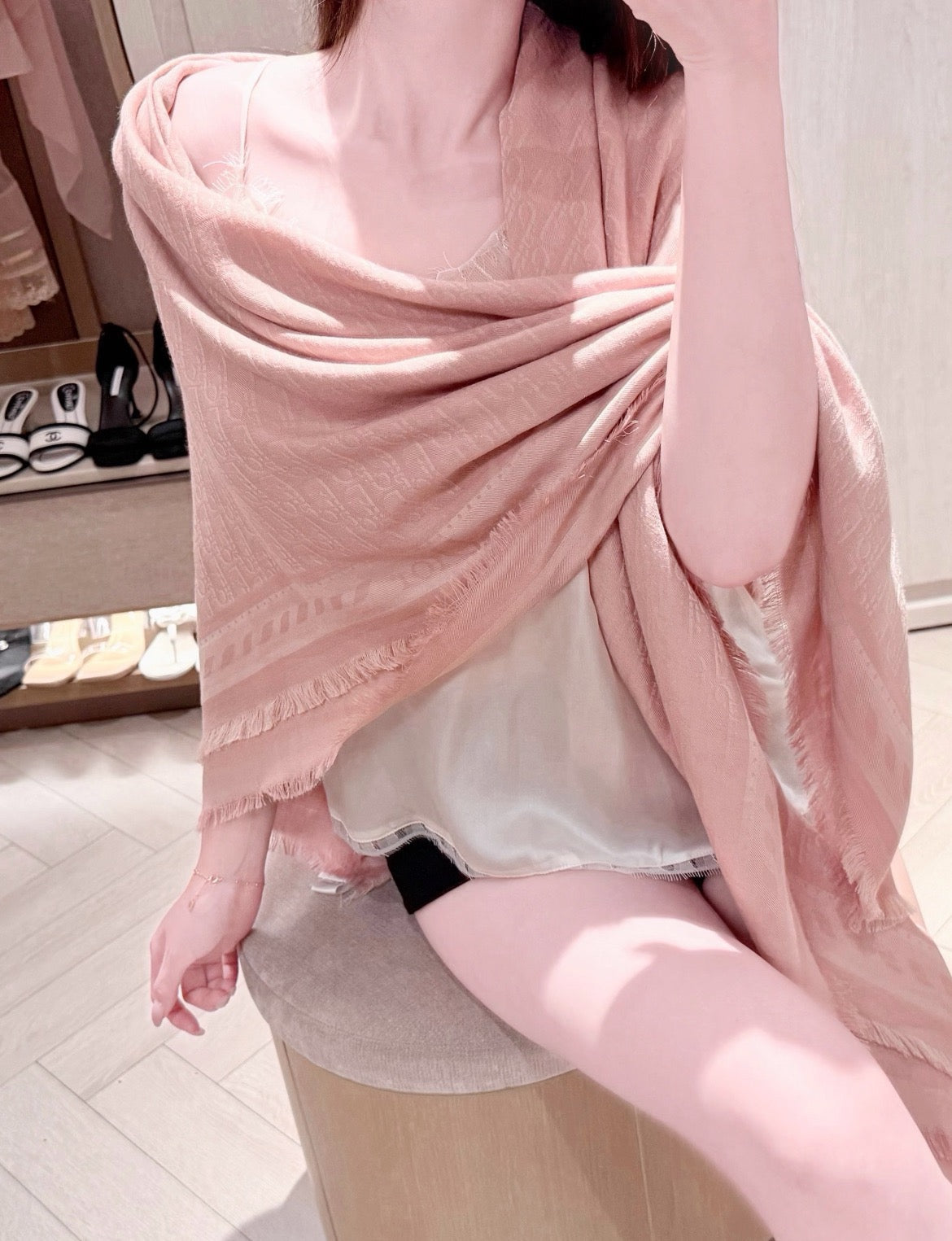 디올 숄