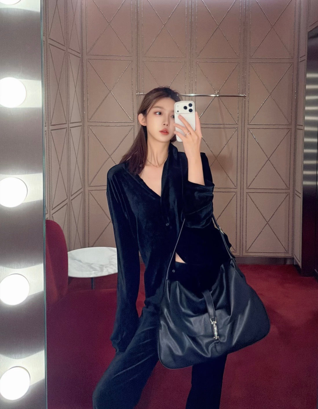 구찌 재키 라지 플랩백