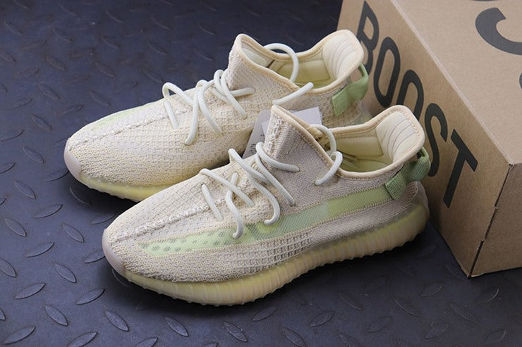 YEEZY 350 V2 플랙스
