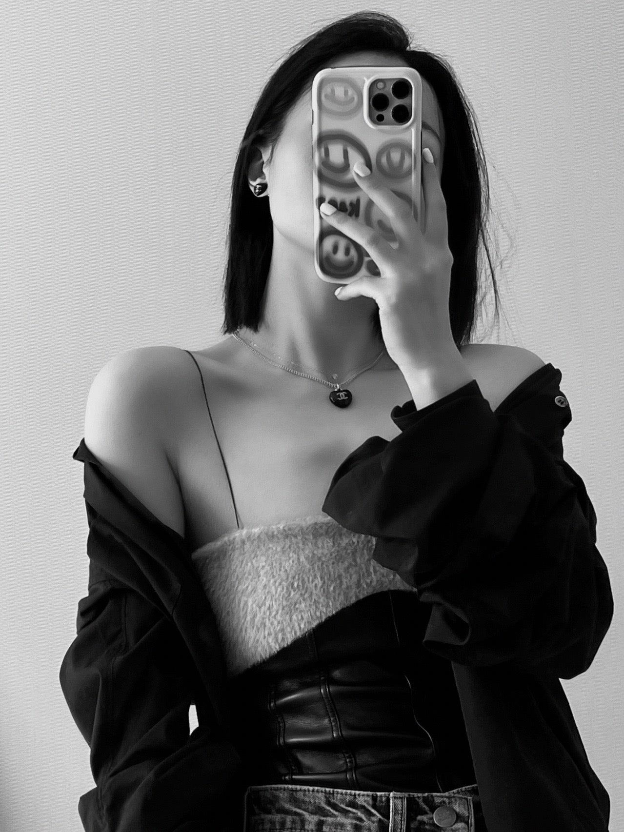 C 목걸이