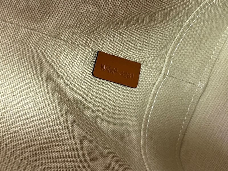 CEL 퀴르 트리오페 버킷백 스몰