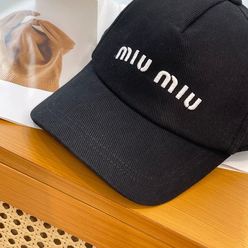 미우미우 볼캡 (코튼 베이스볼)