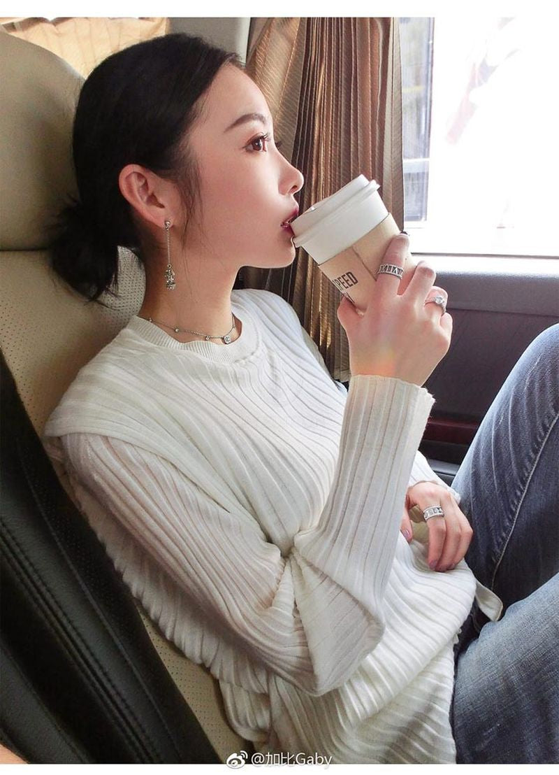 C 메탈 드롭 귀걸이