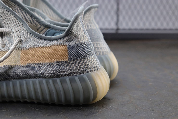 YEEZY 350 V2 이스라필