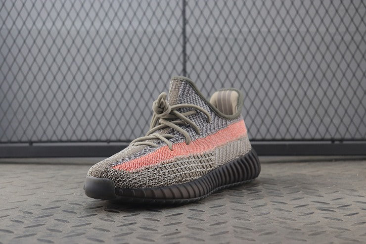 YEEZY 350 V2 애쉬스톤