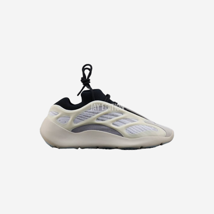 YEEZY 700 V3 아자엘, 그레이 톤 어퍼에 미니멀한 오렌지 포인트가 감각적인 디자인
