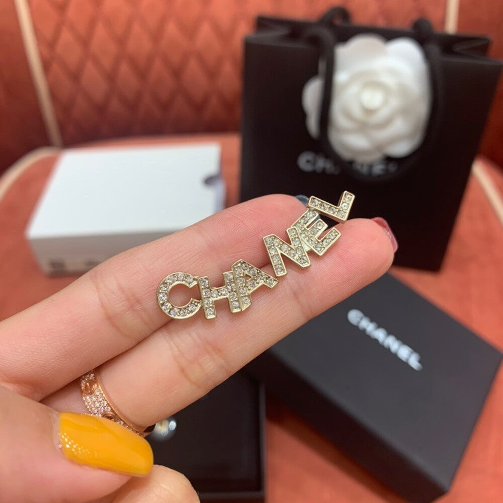 C 귀걸이